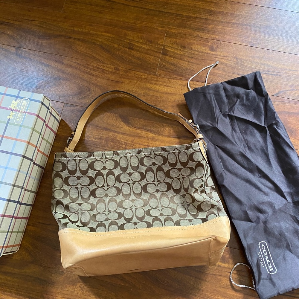 Coach signature tote bag